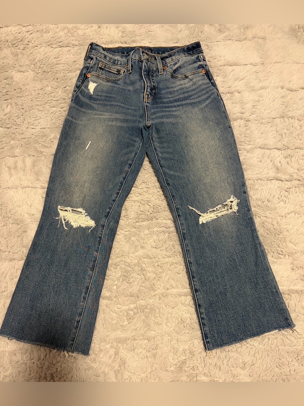 Lucky Brand mid rise crop jeans